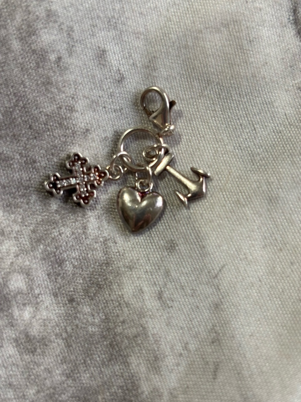 Thomas Sabo Faith Hope Love charm